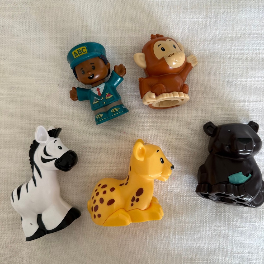 Fisher-Price Little People Zoo Animal Figure Lot Zookeeper Zebra Monkey Bear